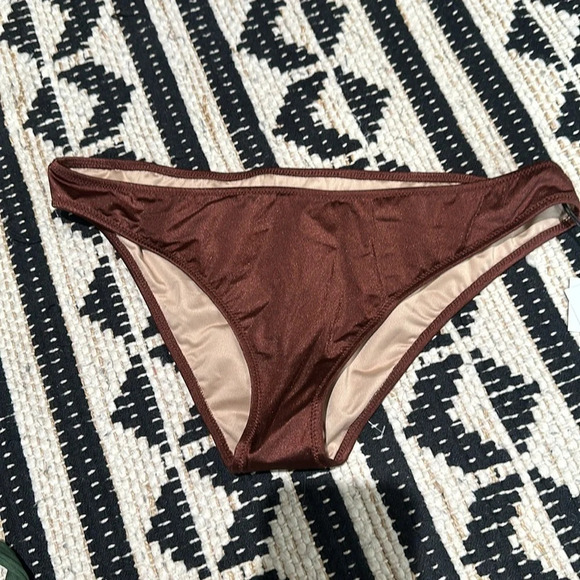 Nwt 2 piece bikini set - Picture 2 of 4